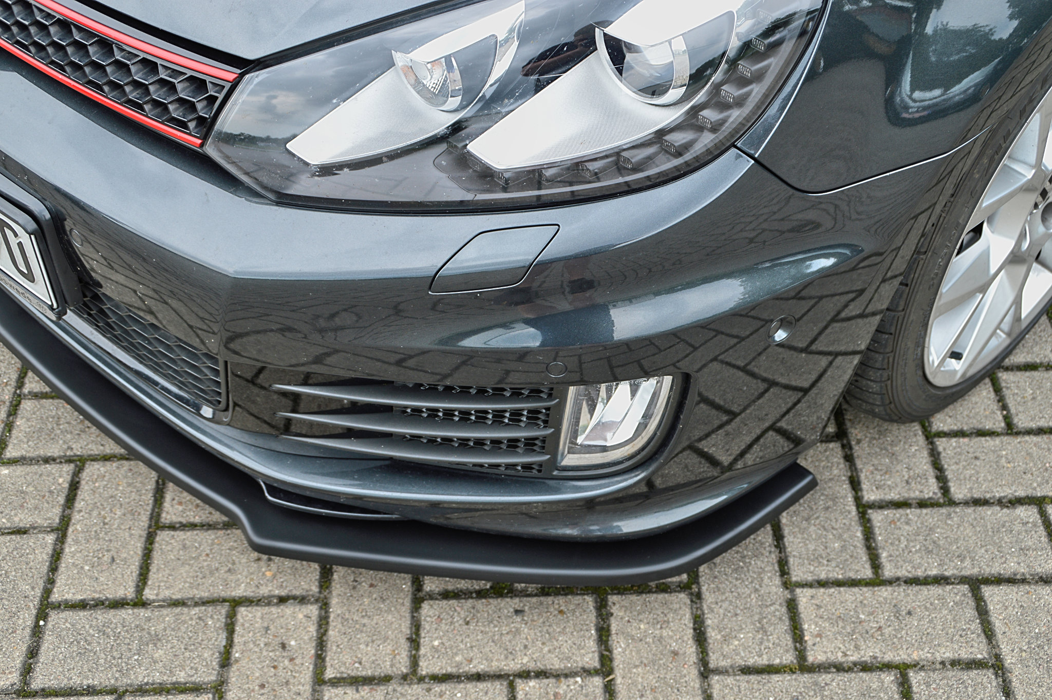 VW GOLF 6 CSR - černý lesklý